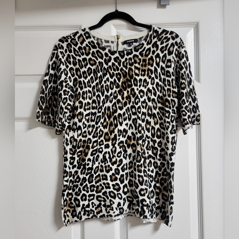 Premise Womens Leopard Print Rayon Women's Top With Back Zipper - Size M
